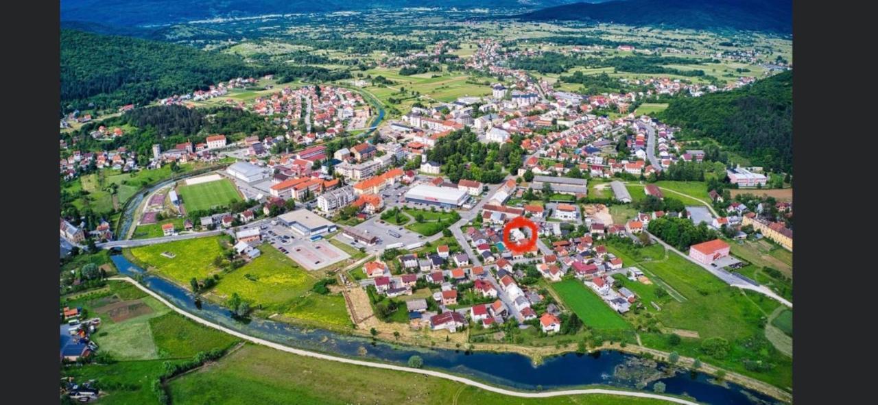 Apartments Travel Otočac Dış mekan fotoğraf